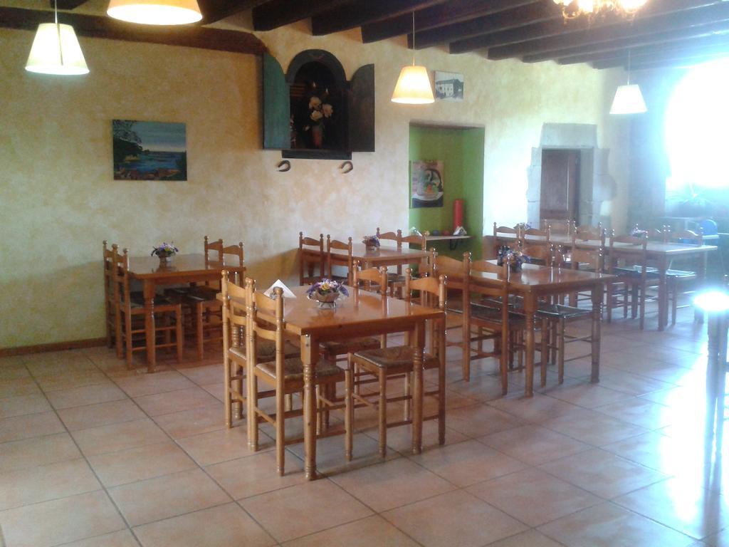 Casa Angrill Pensjonat Lladurs Zewnętrze zdjęcie