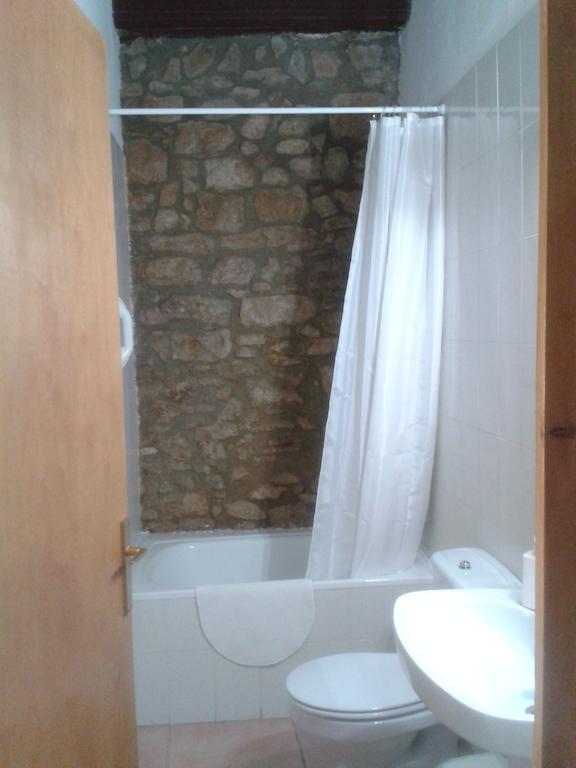 Casa Angrill Pensjonat Lladurs Pokój zdjęcie