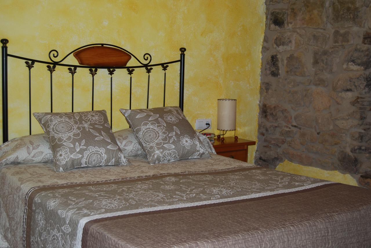 Casa Angrill Pensjonat Lladurs Zewnętrze zdjęcie